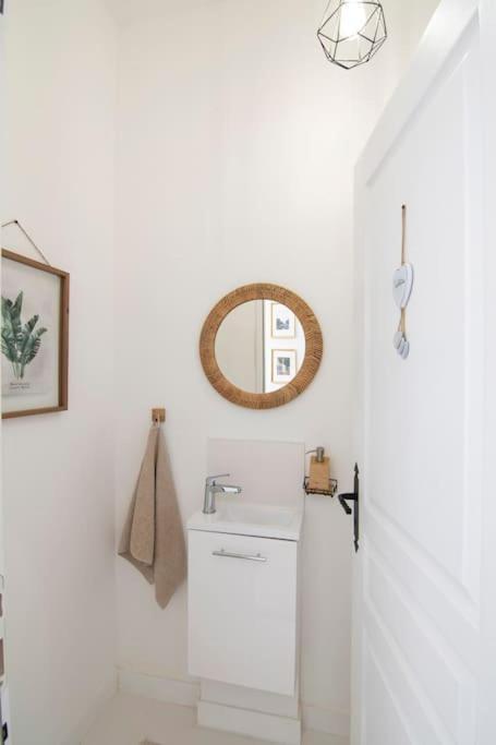 Treize Maison 3 Bed House In Centre Of Saint Severin Exterior foto